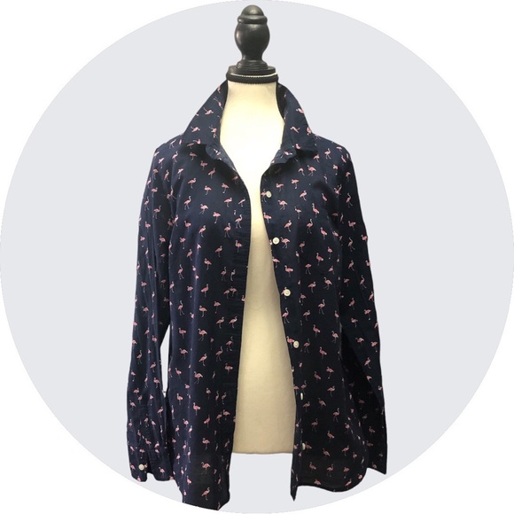 ⚜️GAP Women’s Shirt Navy Blue with pink flamingos⚜️ - Picture 2 of 10